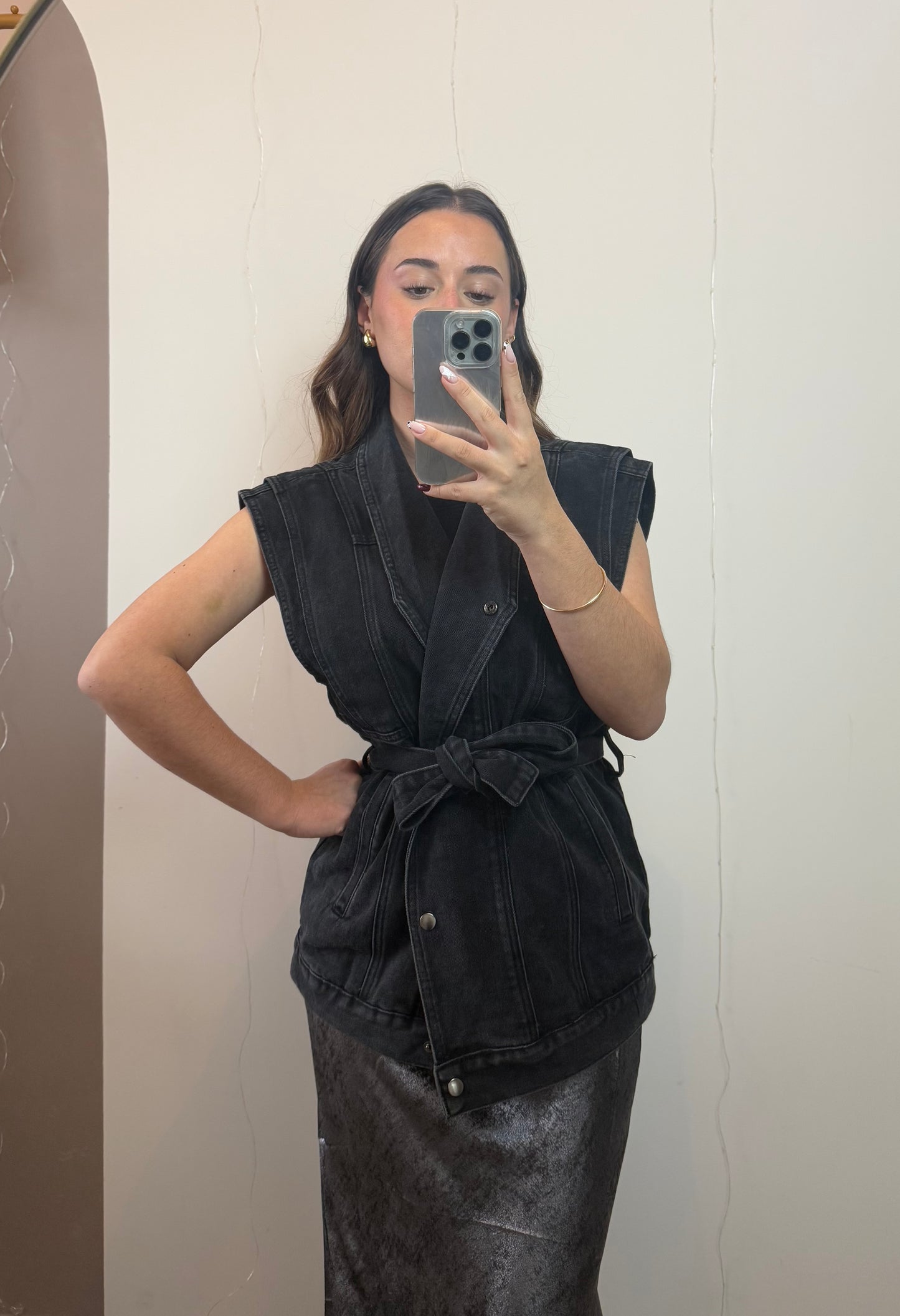 VESTE SANS MANCHES ALYSSE - NOIR