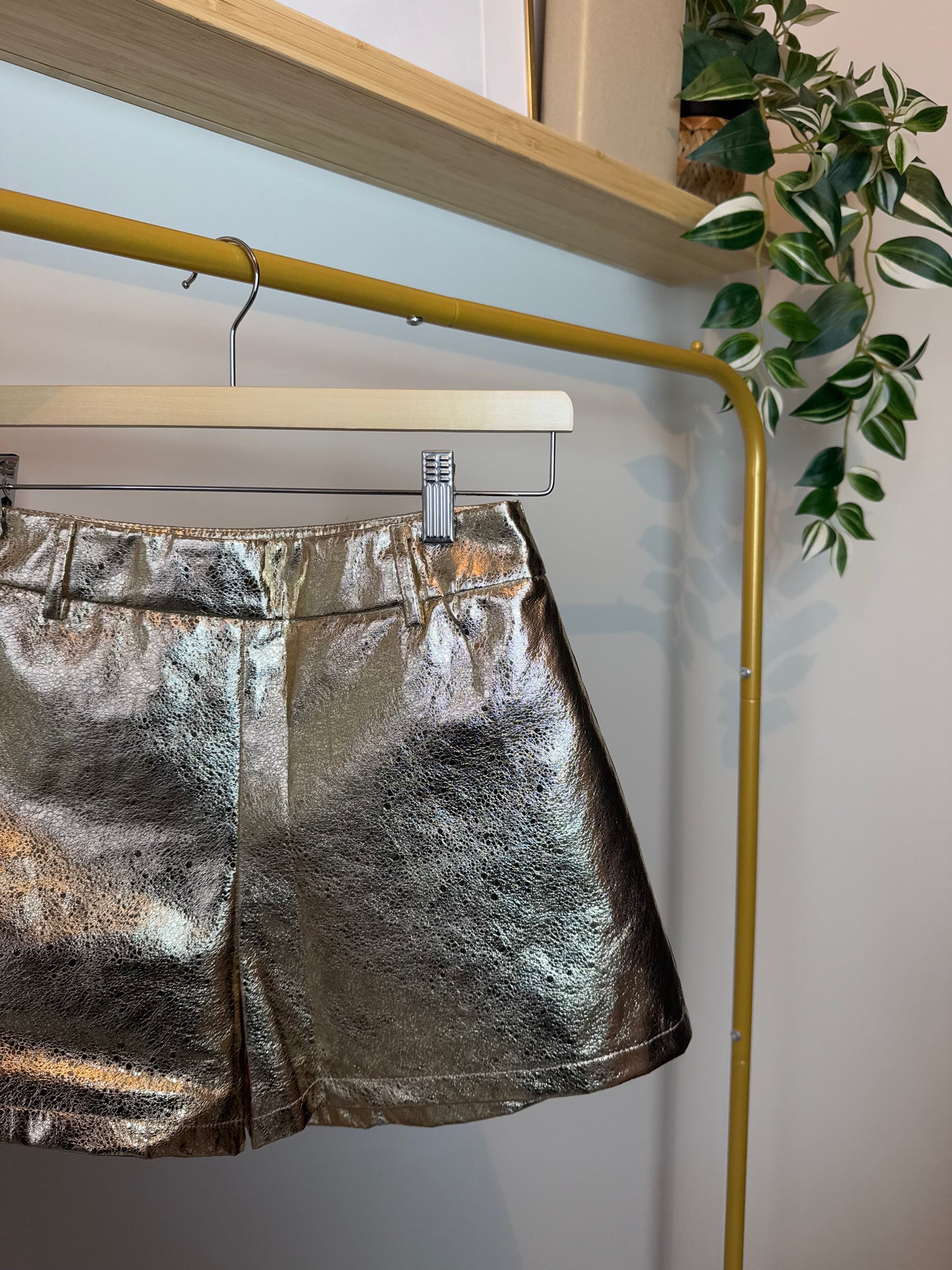 SHORT CAPUCINE - DORÉ